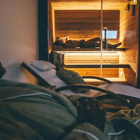 Oda ve Kahvaltı Eksotika Oliveri