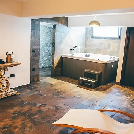 Eksotika Bed & Breakfast