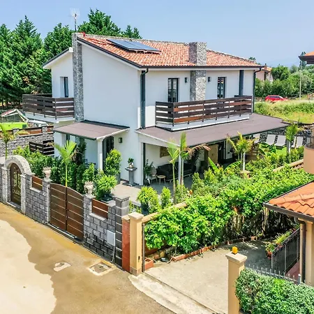 Oda ve Kahvaltı Eksotika