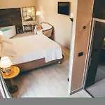 Eksotika Bed & Breakfast