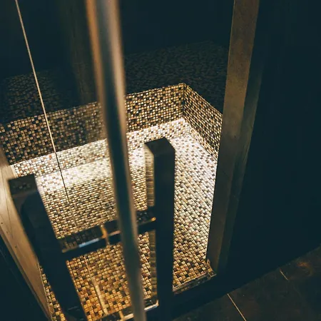 Eksotika ベッド・アンド・ブレックファスト 4*