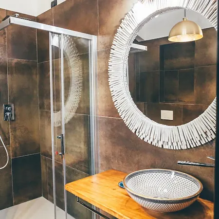 ベッド・アンド・ブレックファスト Eksotika